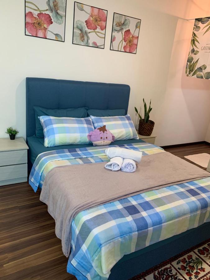 Апартаменты Tr Penang House For Large Family Getaways Байан-Лепас Экстерьер фото