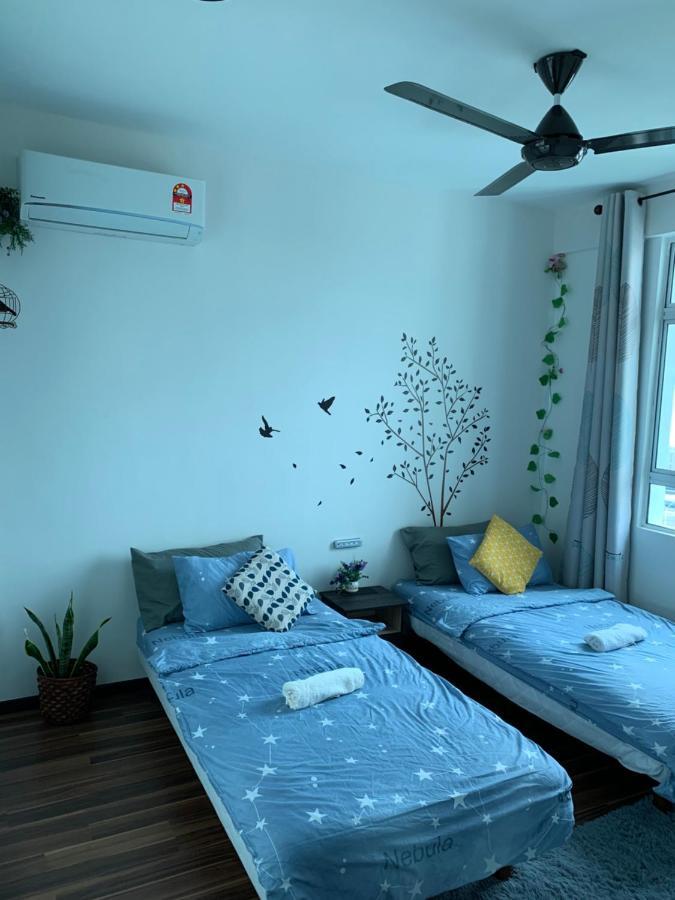 Апартаменты Tr Penang House For Large Family Getaways Байан-Лепас Экстерьер фото