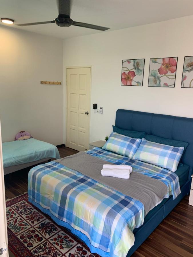 Апартаменты Tr Penang House For Large Family Getaways Байан-Лепас Экстерьер фото